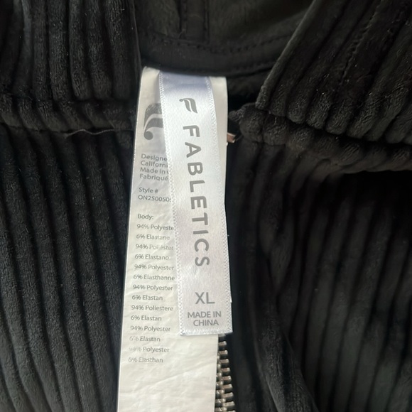 FABLETICS Plush Rib Hooded Jumpsuit size XL - Picture 5 of 14